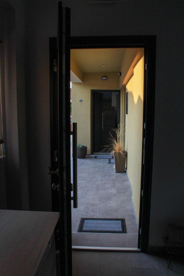 Perseides Luxe Maisonettes Keramotí Exterior foto